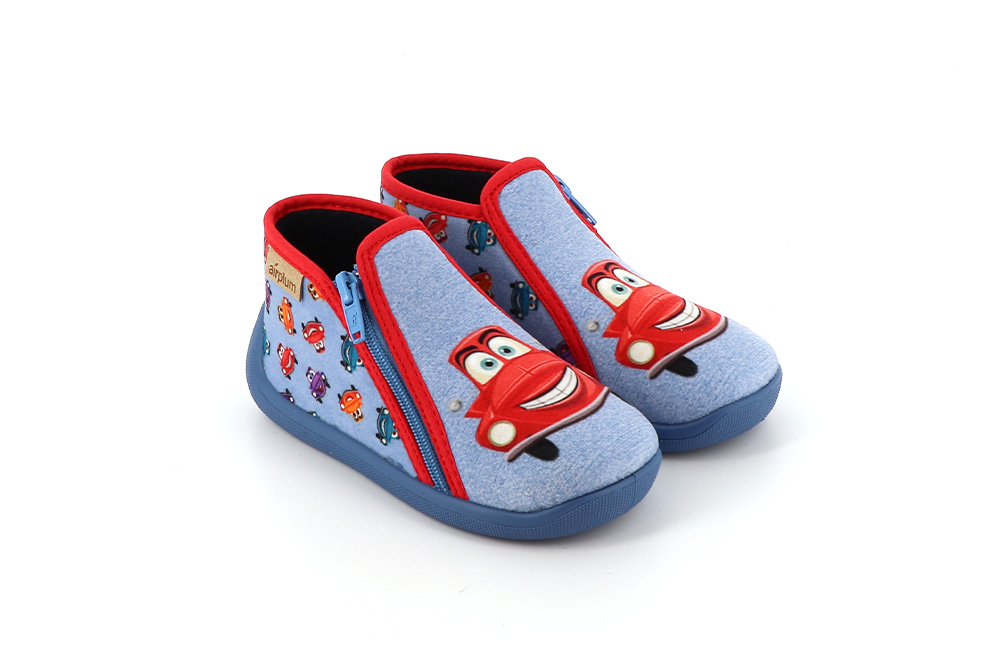 Chausson garçon voiture Aeroflash bleu : pantoufle d’été à zip - Vins Rouges Harmonieux pour Chaque Occasion Chausson garçon voiture Aeroflash bleu : pantoufle d’été à zip - Vins Rouges Harmonieux pour Chaque Occasion