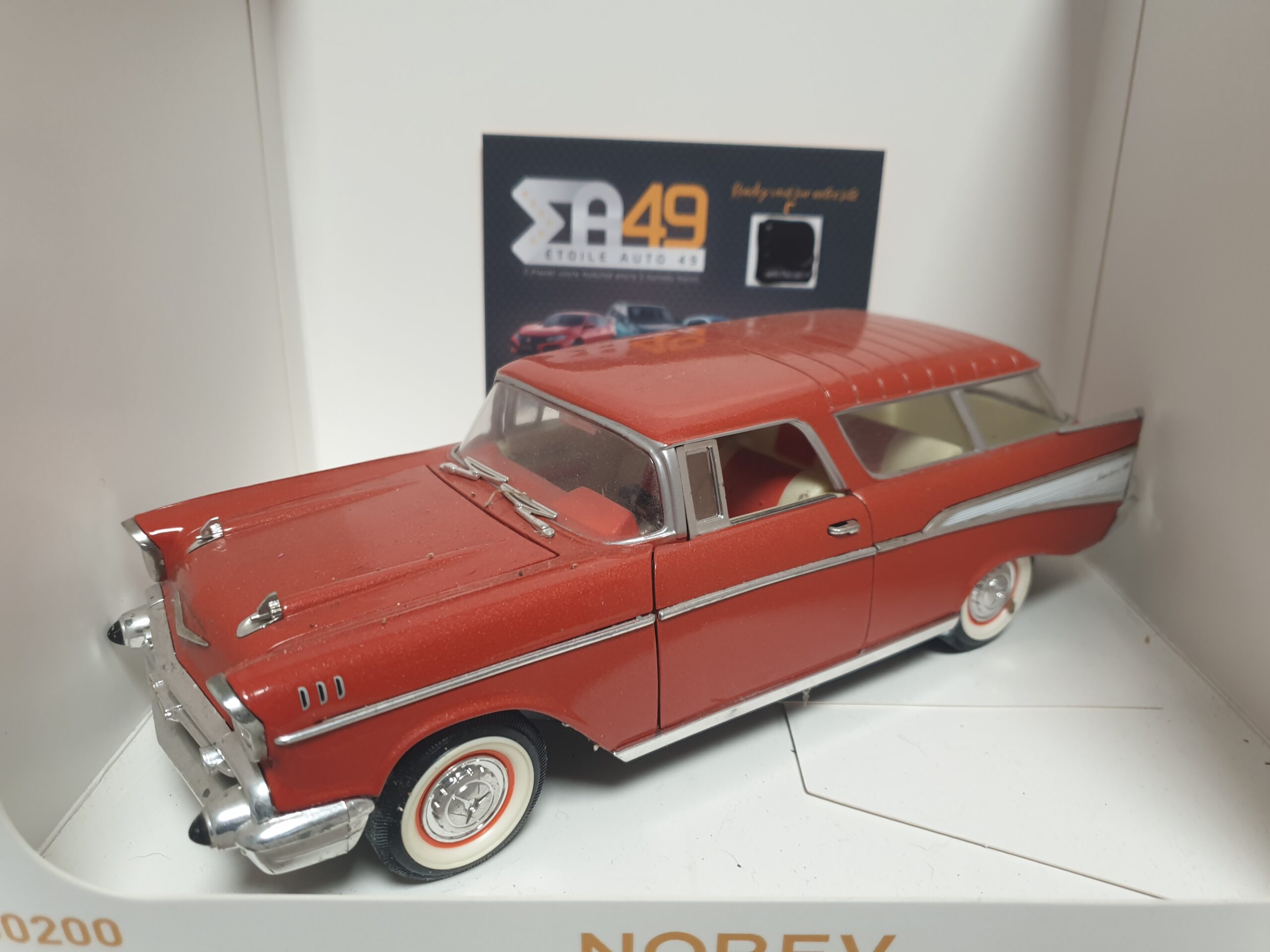Chevrolet Nomad 1957 - Vins Rouges Harmonieux pour Chaque Occasion Chevrolet Nomad 1957 - Vins Rouges Harmonieux pour Chaque Occasion