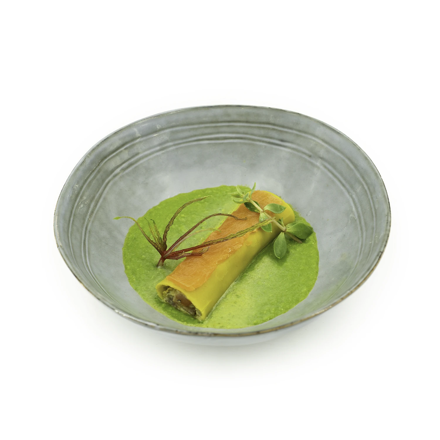 Cannelloni de truite d’Acquigny fumée maison et végétale verte - Vins Rouges Harmonieux pour Chaque Occasion Cannelloni de truite d’Acquigny fumée maison et végétale verte - Vins Rouges Harmonieux pour Chaque Occasion