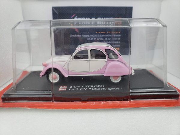 Citroën – 2 CV “Charlie girlie” - Vins Rouges Harmonieux pour Chaque Occasion