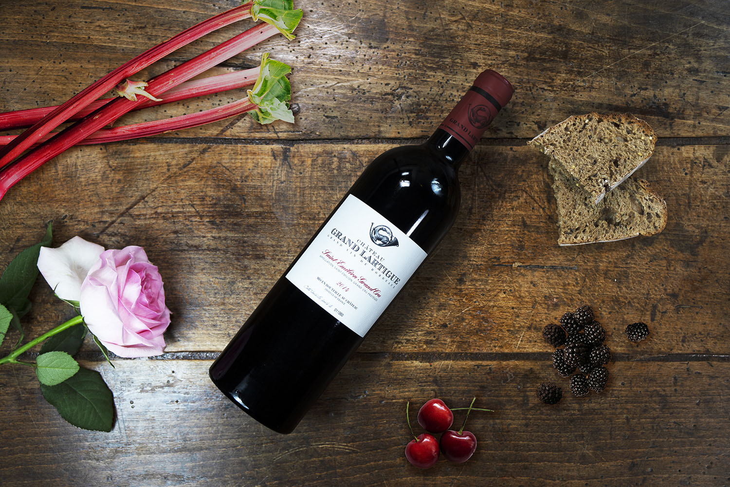 Château Grand Lartigue 2014 | Saint-Émilion Grand Cru | Rouge | 75 cl - Vins Rouges Harmonieux pour Chaque Occasion Château Grand Lartigue 2014 | Saint-Émilion Grand Cru | Rouge | 75 cl - Vins Rouges Harmonieux pour Chaque Occasion