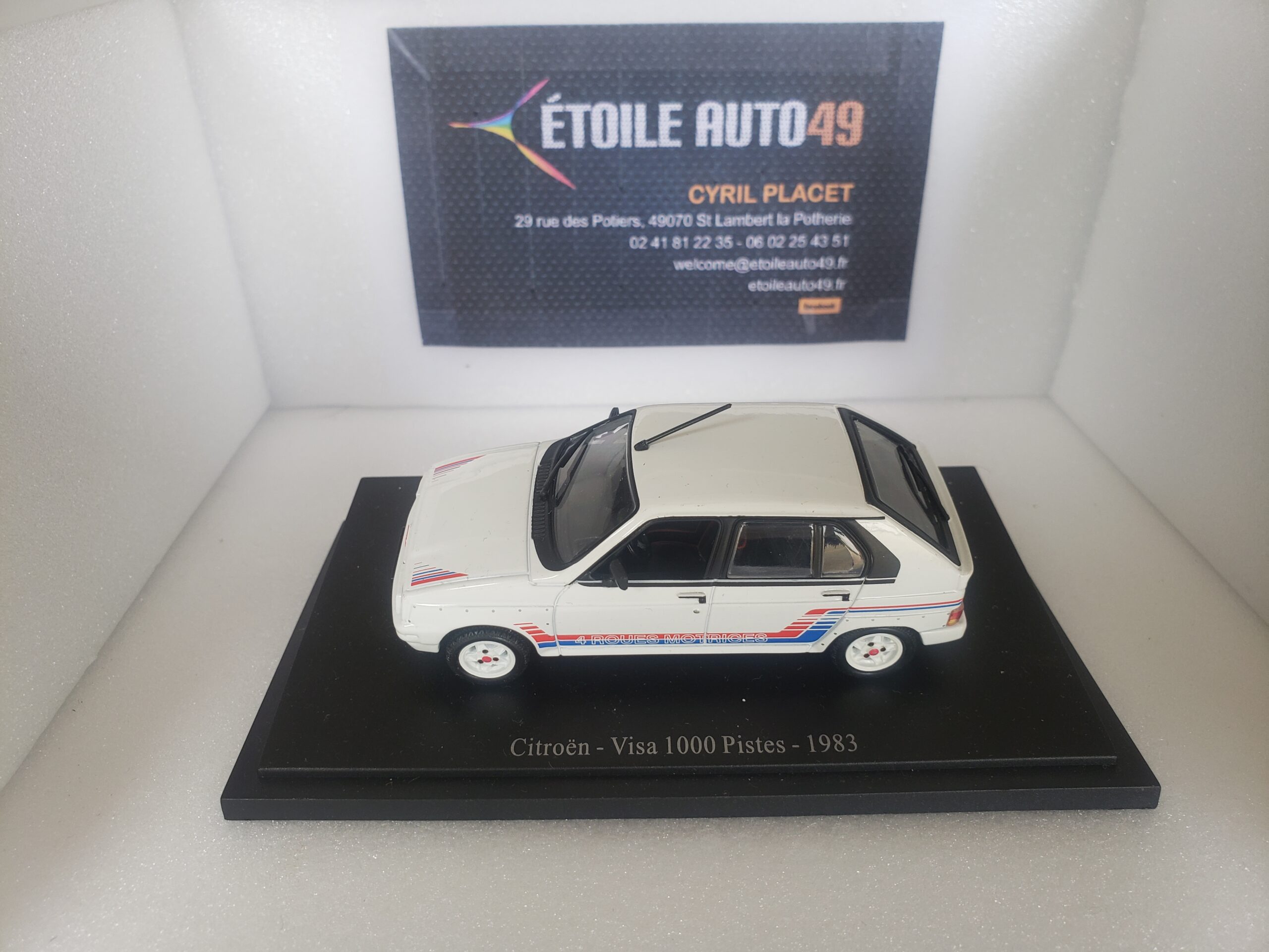 Citroën – Visa 1000 Pistes – 1983 - Vins Rouges Harmonieux pour Chaque Occasion Citroën – Visa 1000 Pistes – 1983 - Vins Rouges Harmonieux pour Chaque Occasion