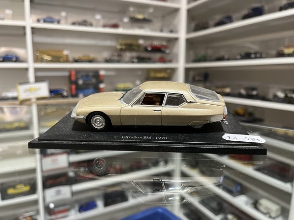 Citroën SM 1970 1/43 - Vins Rouges Harmonieux pour Chaque Occasion
