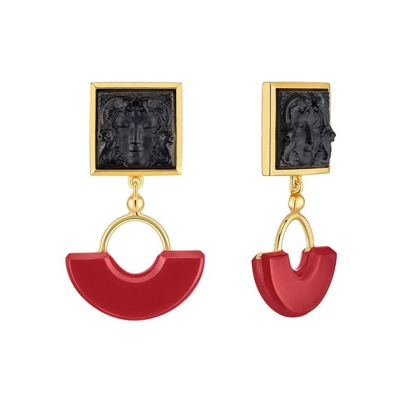 Boucles aréthuse noir résine lalique - Vins Rouges Harmonieux pour Chaque Occasion