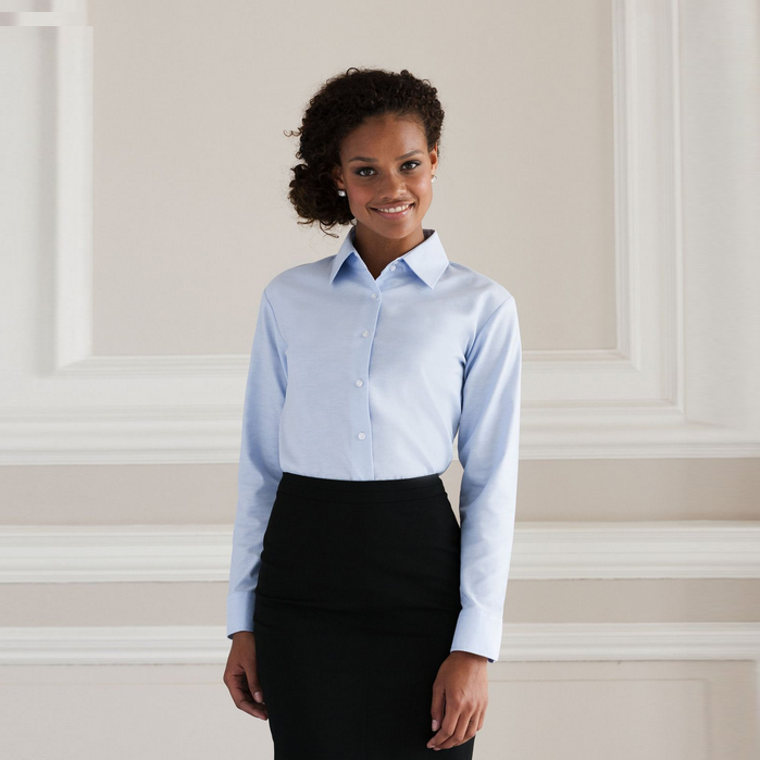 Chemise publicitaire cintrée femme - Vins Rouges Harmonieux pour Chaque Occasion Chemise publicitaire cintrée femme - Vins Rouges Harmonieux pour Chaque Occasion