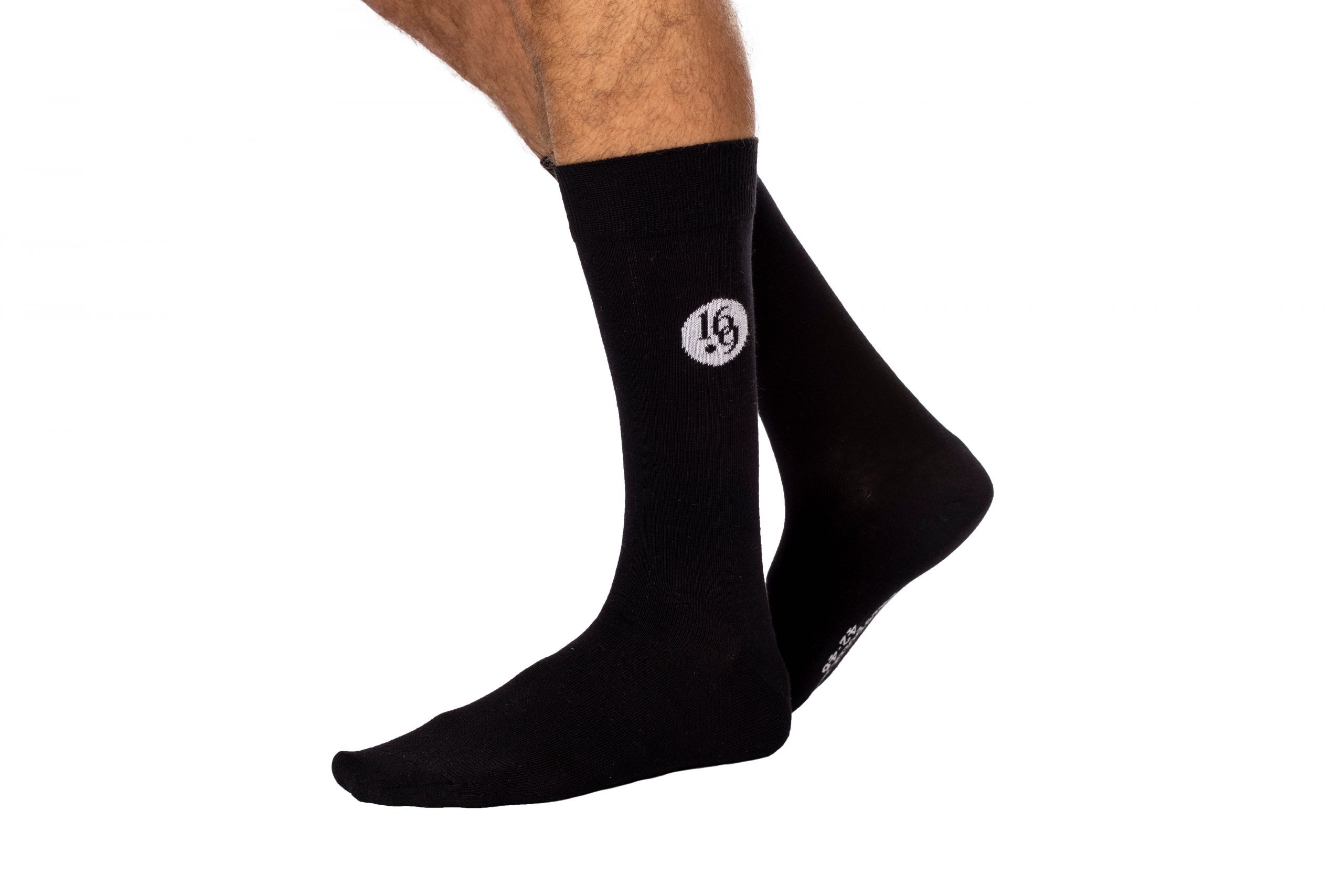 CHAUSSETTES MI-HAUTES JULIEN - Vins Rouges Harmonieux pour Chaque Occasion CHAUSSETTES MI-HAUTES JULIEN - Vins Rouges Harmonieux pour Chaque Occasion