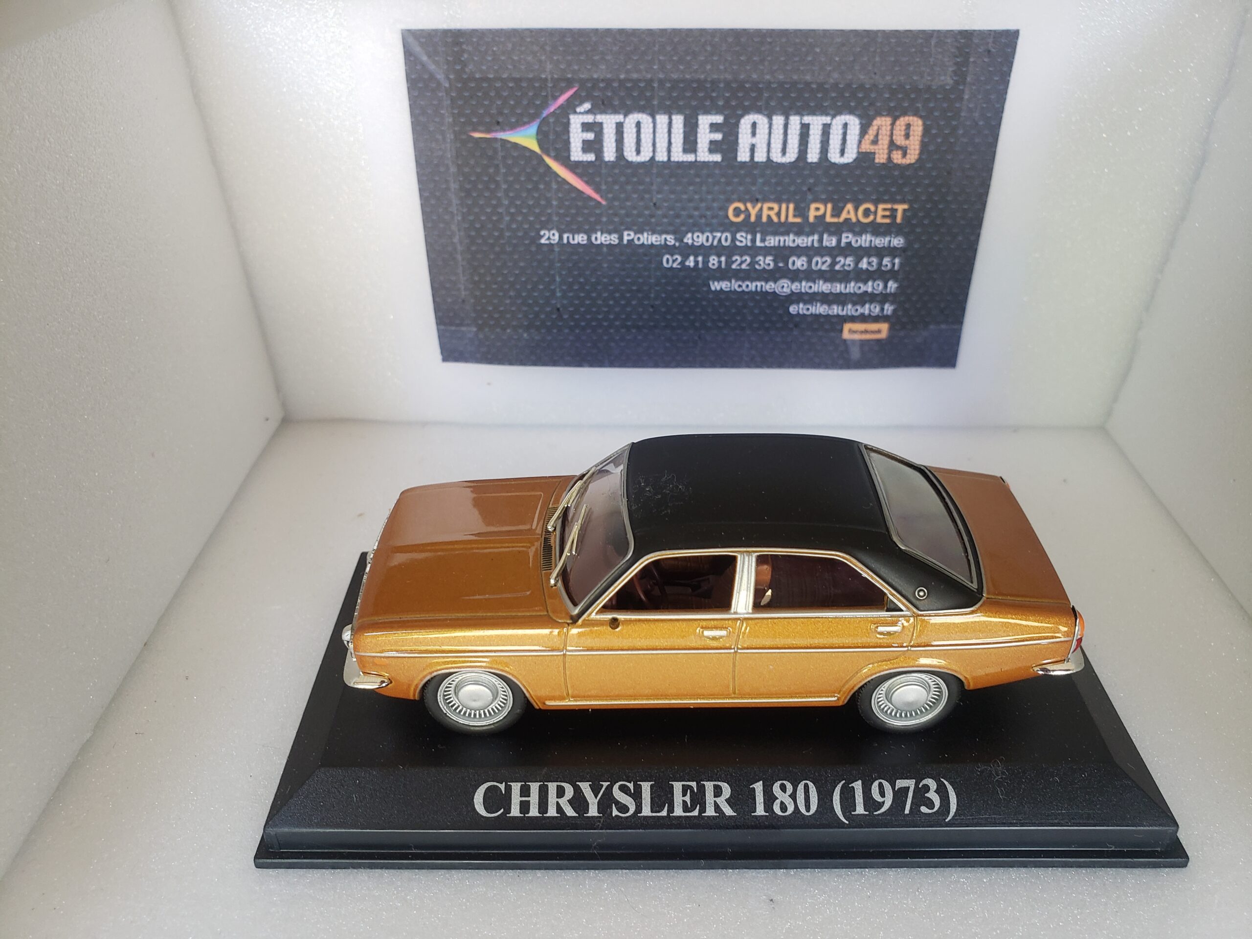 Chrysler – 180 – 1973 - Vins Rouges Harmonieux pour Chaque Occasion Chrysler – 180 – 1973 - Vins Rouges Harmonieux pour Chaque Occasion