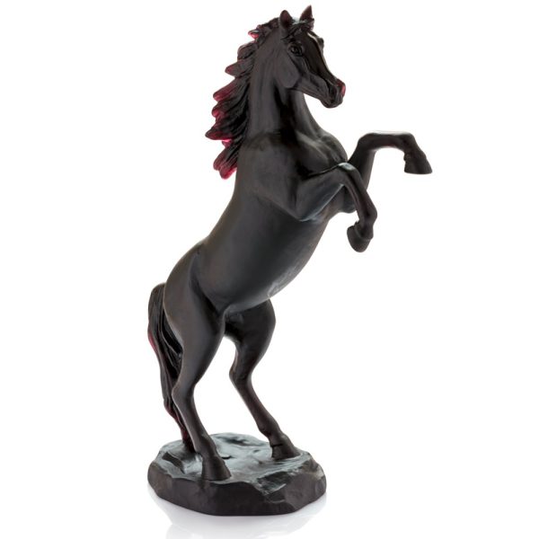 Cheval fougeux noir daum - Vins Rouges Harmonieux pour Chaque Occasion