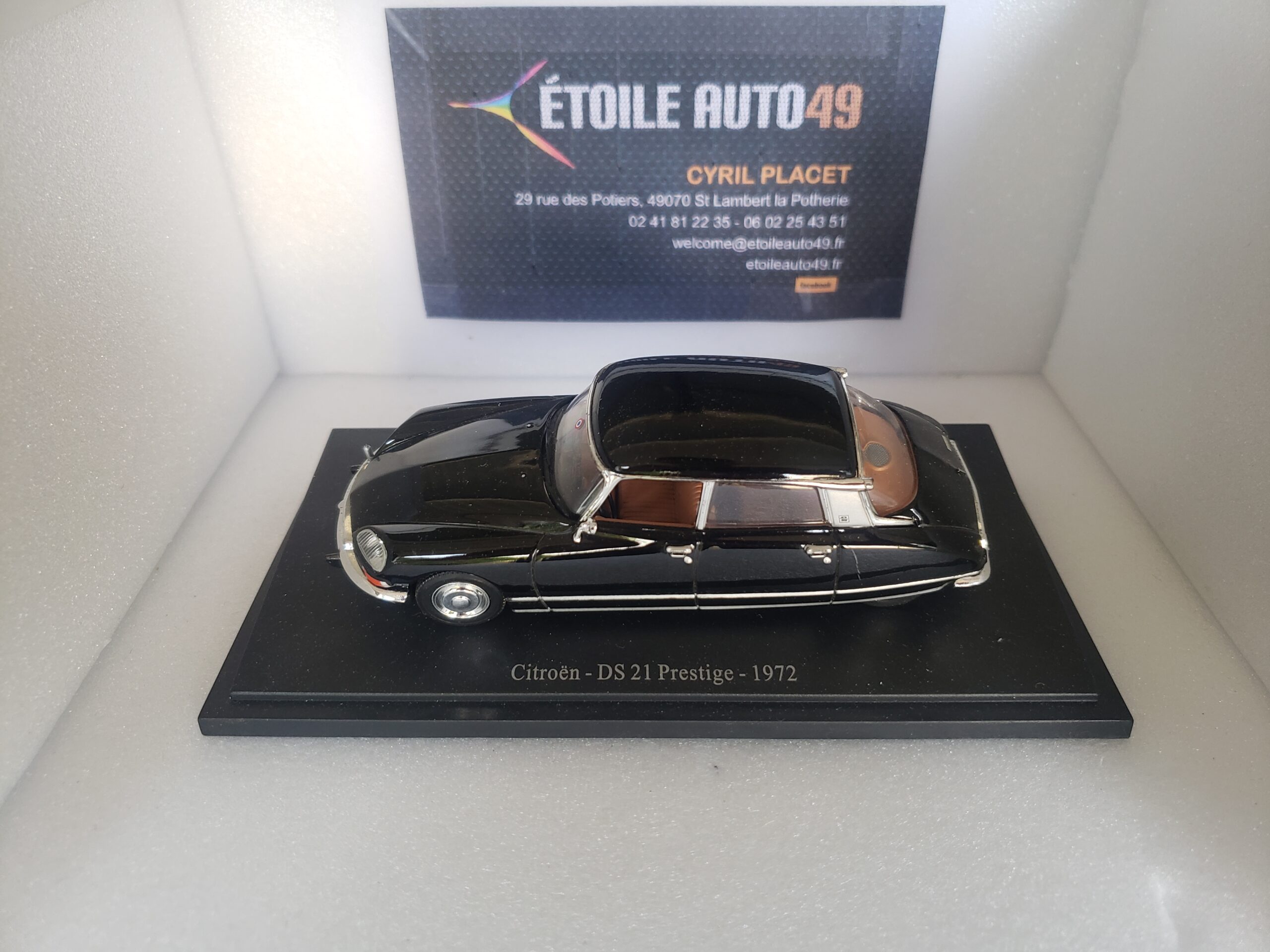 Citroën – DS 21 Prestige – 1972 - Vins Rouges Harmonieux pour Chaque Occasion Citroën – DS 21 Prestige – 1972 - Vins Rouges Harmonieux pour Chaque Occasion