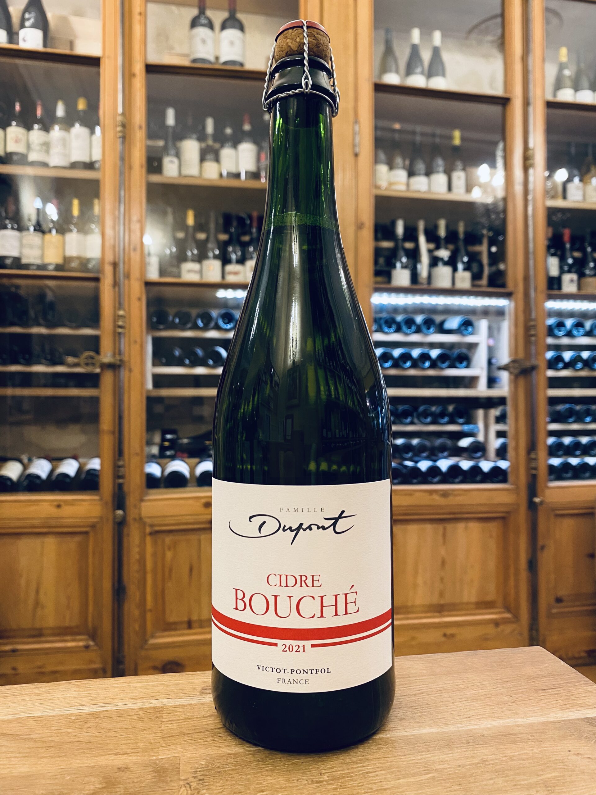 Cidre bouché DUPONT - Vins Rouges Harmonieux pour Chaque Occasion Cidre bouché DUPONT - Vins Rouges Harmonieux pour Chaque Occasion