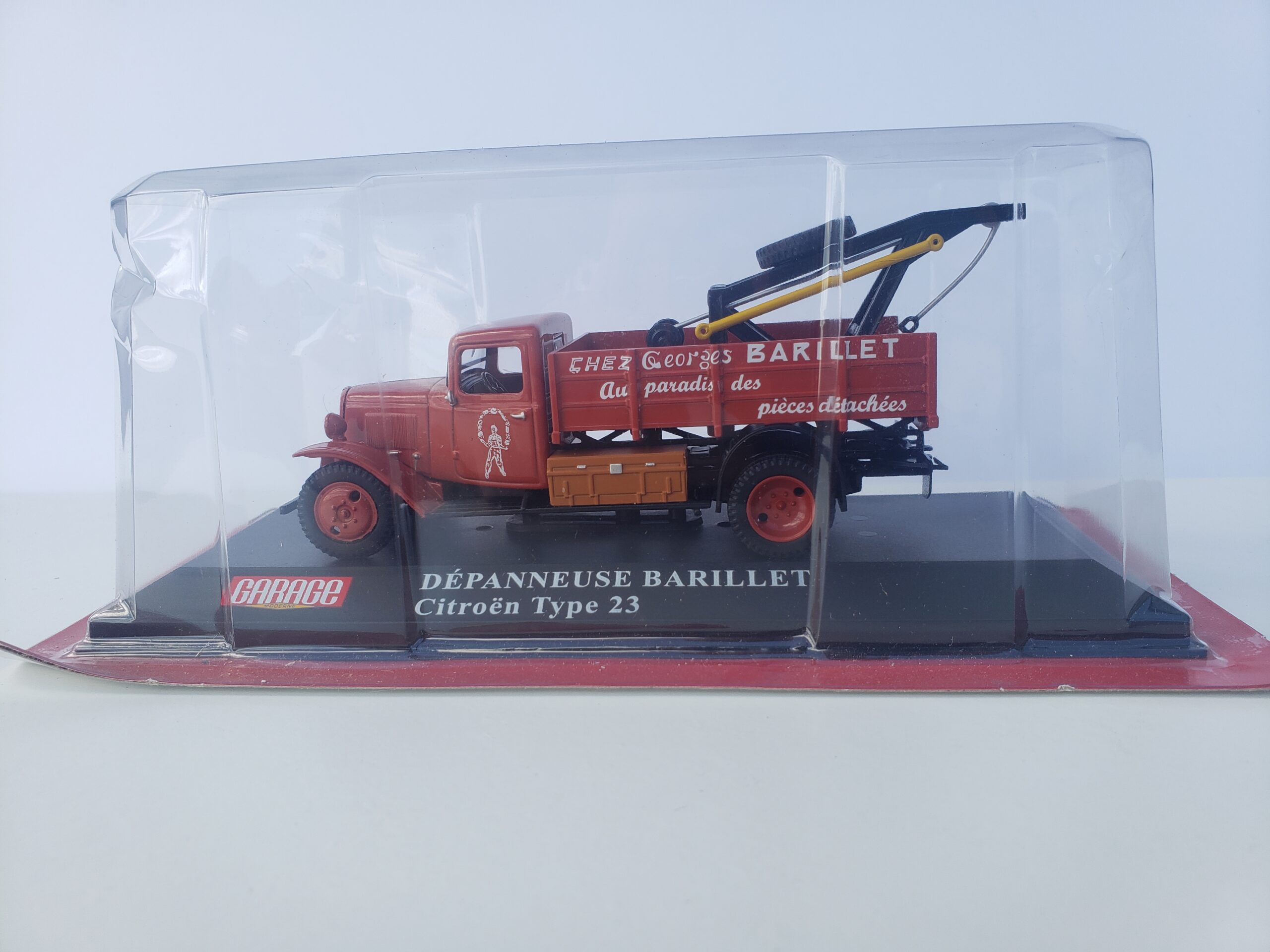 Citroën – Type 23 Dépanneuse “BARILLET” - Vins Rouges Harmonieux pour Chaque Occasion Citroën – Type 23 Dépanneuse “BARILLET” - Vins Rouges Harmonieux pour Chaque Occasion