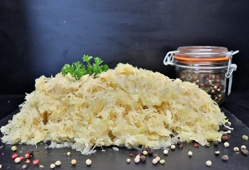 CHOUCROUTE CUITE - Vins Rouges Harmonieux pour Chaque Occasion CHOUCROUTE CUITE - Vins Rouges Harmonieux pour Chaque Occasion