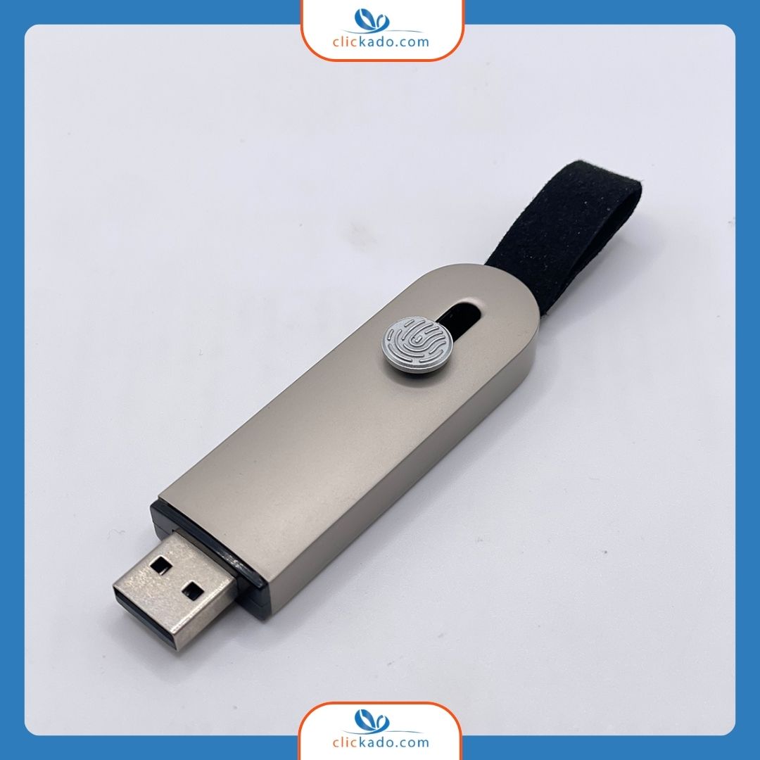 Clé USB personnalisé Casa - Vins Rouges Harmonieux pour Chaque Occasion Clé USB personnalisé Casa - Vins Rouges Harmonieux pour Chaque Occasion