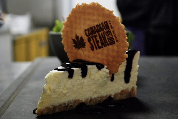 Cheesecake NY coulis de bleuets - Vins Rouges Harmonieux pour Chaque Occasion