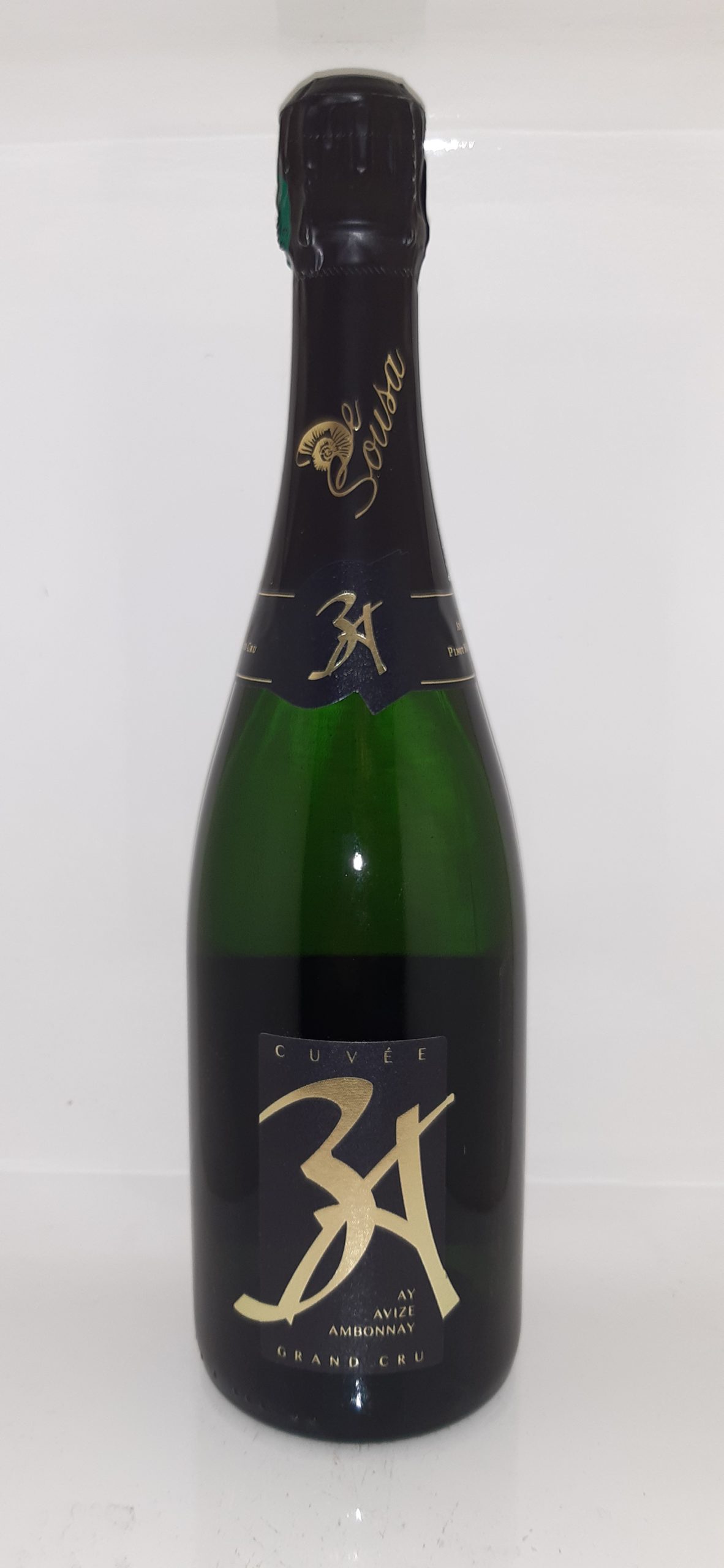 Champagne DE SOUSA Cuvée 3 A Extra Brut Grand Cru Magnum - Vins Rouges Harmonieux pour Chaque Occasion Champagne DE SOUSA Cuvée 3 A Extra Brut Grand Cru Magnum - Vins Rouges Harmonieux pour Chaque Occasion