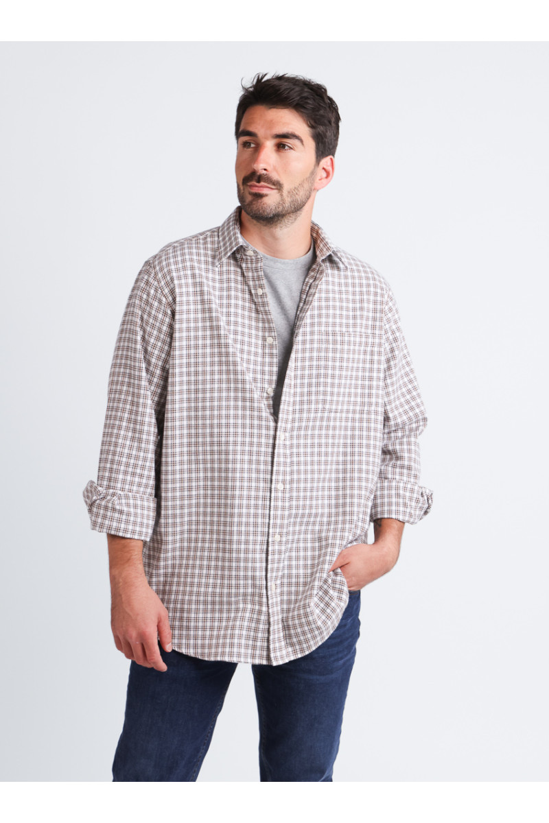 Chemise à motifs coton et laine Made in France - Vins Rouges Harmonieux pour Chaque Occasion Chemise à motifs coton et laine Made in France - Vins Rouges Harmonieux pour Chaque Occasion
