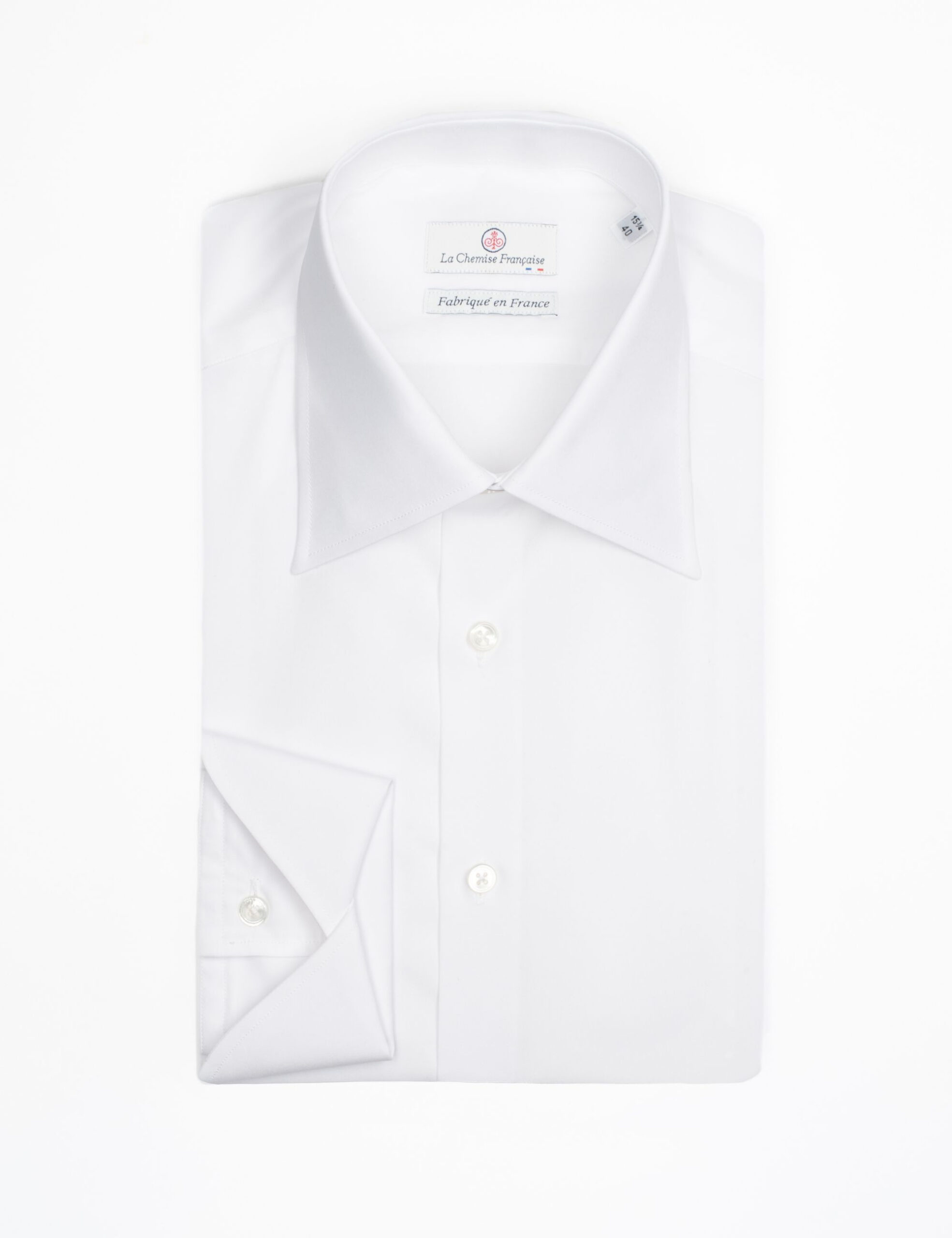 Chemise Inspiration Sartoriale – Col Français 9 ½ & Poignets Napolitains - Vins Rouges Harmonieux pour Chaque Occasion Chemise Inspiration Sartoriale – Col Français 9 ½ & Poignets Napolitains - Vins Rouges Harmonieux pour Chaque Occasion